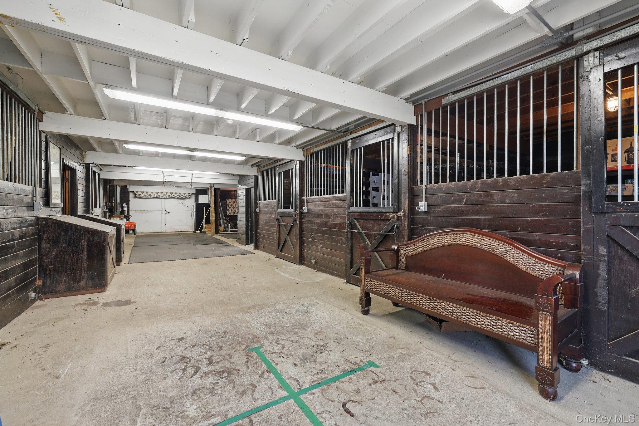 Warwick, New York, 10990, United States, 5 Bedrooms Bedrooms, ,5 BathroomsBathrooms,Residential,For Sale,2002673