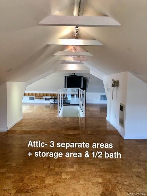 Warwick, New York, 10990, United States, 5 Bedrooms Bedrooms, ,5 BathroomsBathrooms,Residential,For Sale,2002673