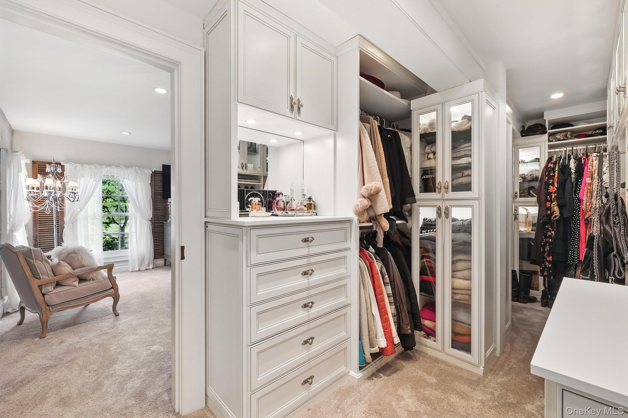 Warwick, New York, 10990, United States, 5 Bedrooms Bedrooms, ,5 BathroomsBathrooms,Residential,For Sale,2002673