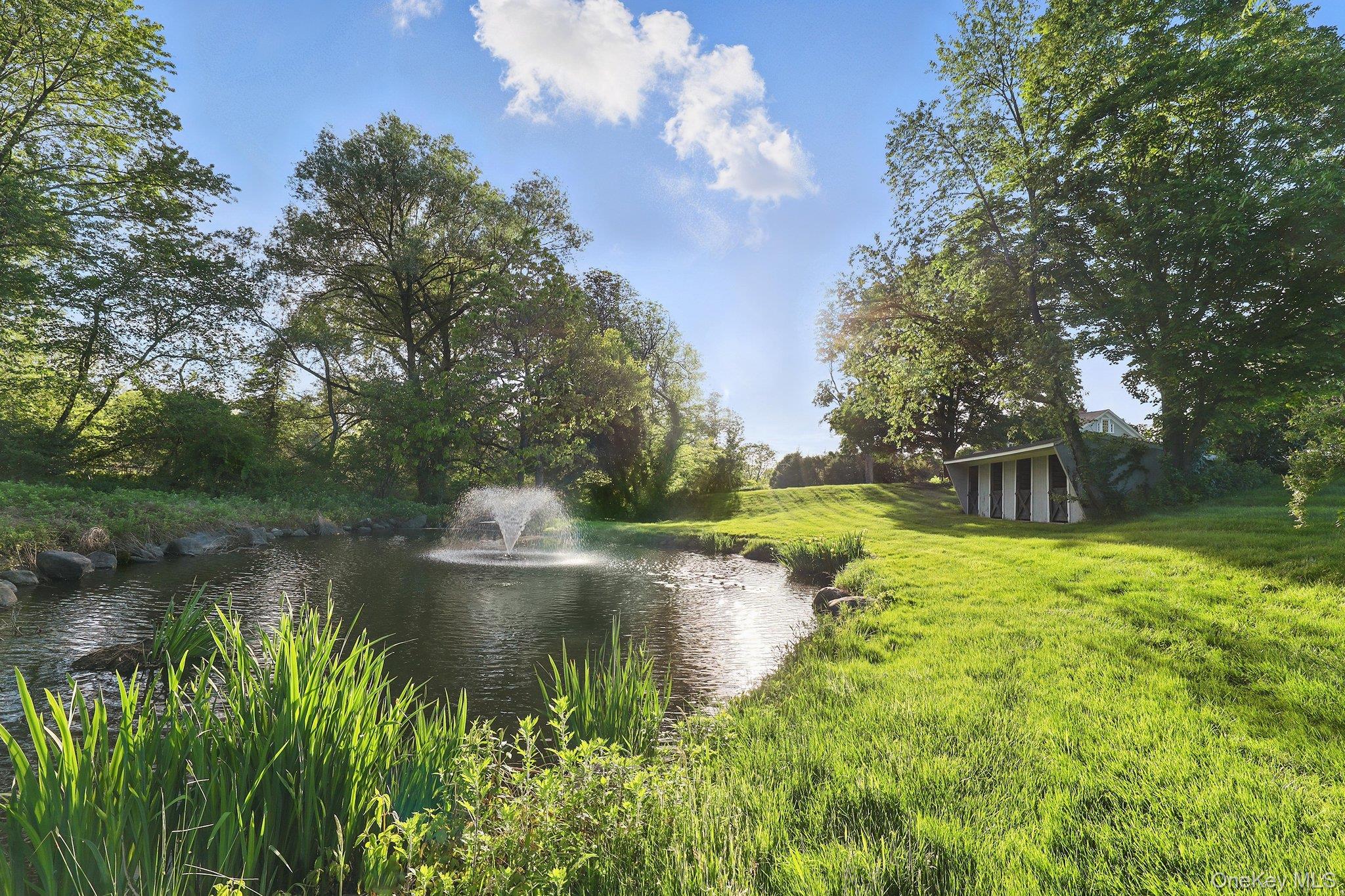 Warwick, New York, 10990, United States, 5 Bedrooms Bedrooms, ,5 BathroomsBathrooms,Residential,For Sale,2002673