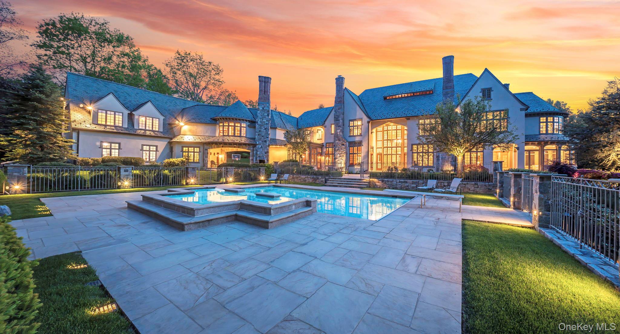 Bedford Corners, New York, 10549, United States, 6 Bedrooms Bedrooms, ,9.5 BathroomsBathrooms,Residential,For Sale,1778639