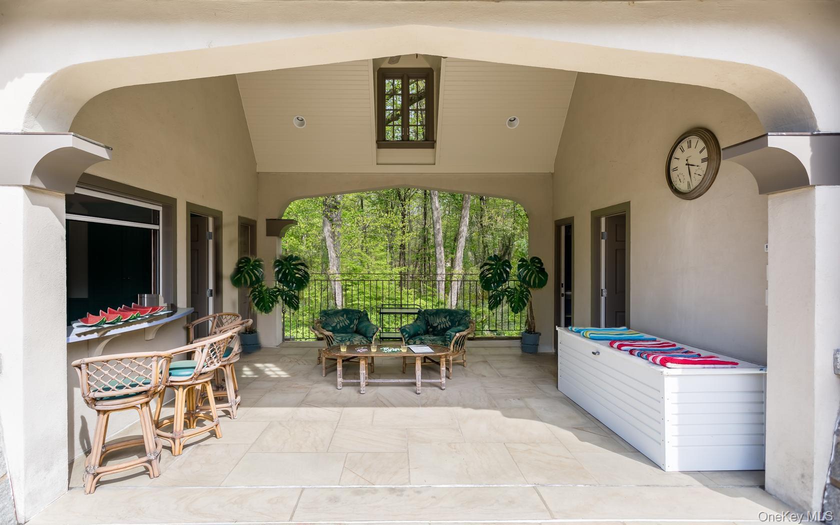 Bedford Corners, New York, 10549, United States, 6 Bedrooms Bedrooms, ,9.5 BathroomsBathrooms,Residential,For Sale,1778639