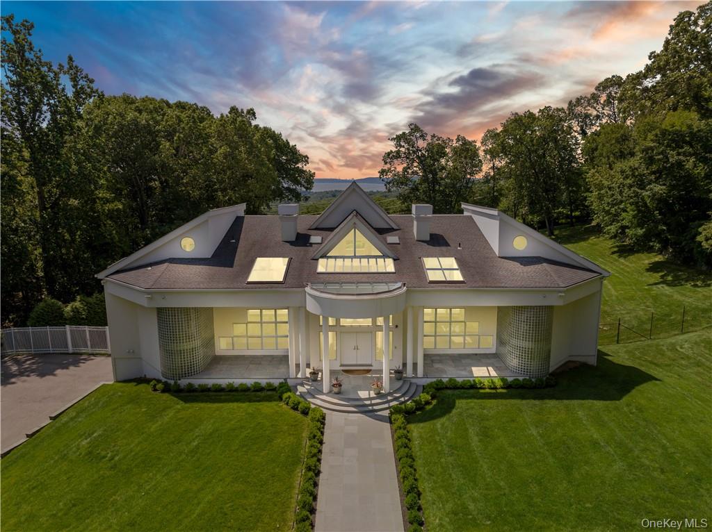 Croton-on-Hudson, New York, 10520, United States, 5 Bedrooms Bedrooms, ,8 BathroomsBathrooms,Residential,For Sale,1778646