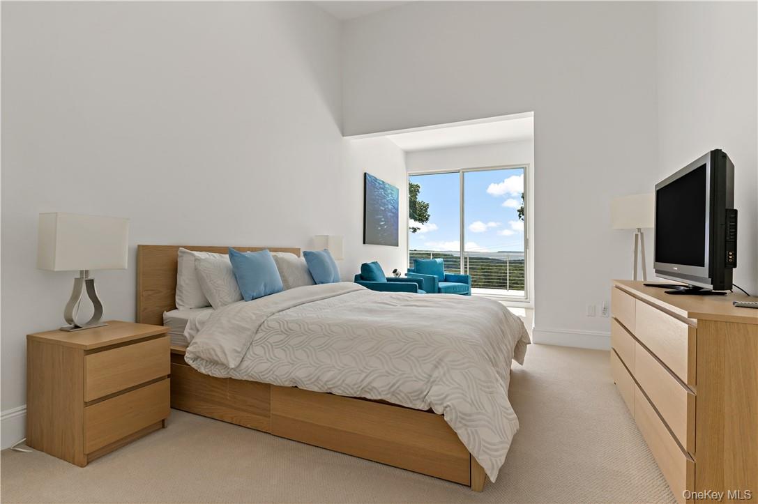 Croton-on-Hudson, New York, 10520, United States, 5 Bedrooms Bedrooms, ,8 BathroomsBathrooms,Residential,For Sale,1778646