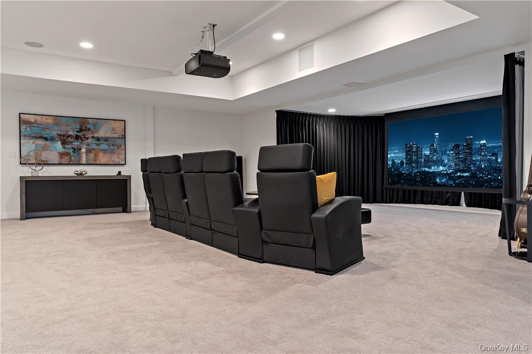 Croton-on-Hudson, New York, 10520, United States, 5 Bedrooms Bedrooms, ,8 BathroomsBathrooms,Residential,For Sale,1778646