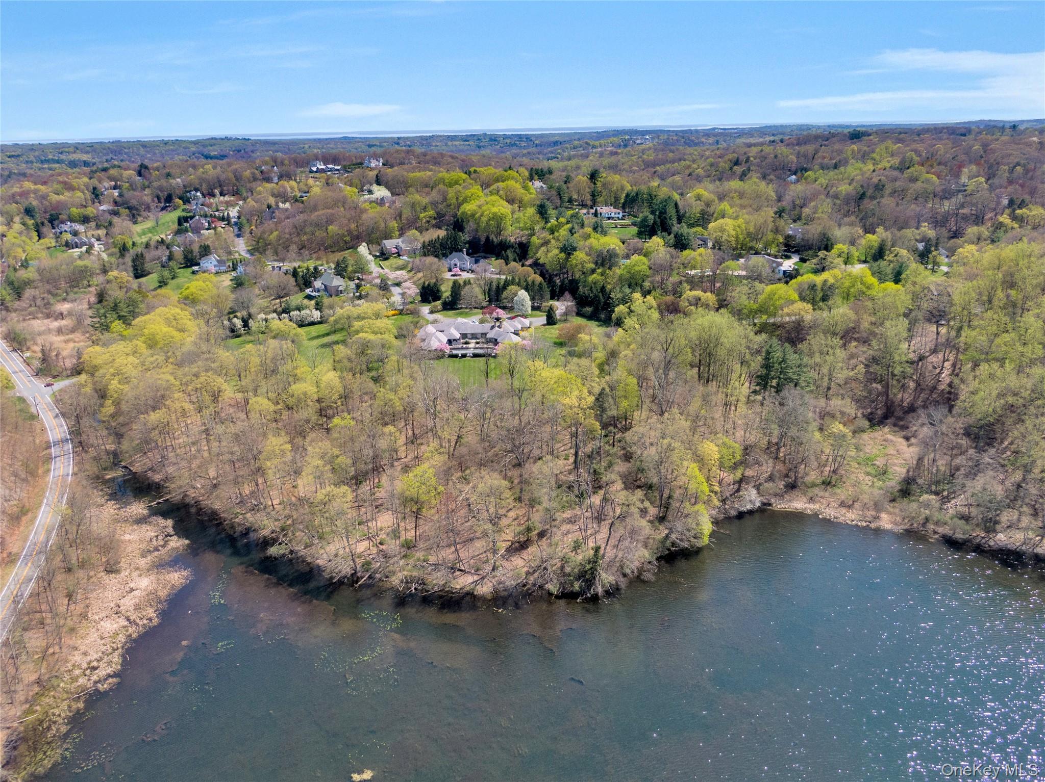 Armonk, New York, 10504, United States, ,Residential,For Sale,1808030