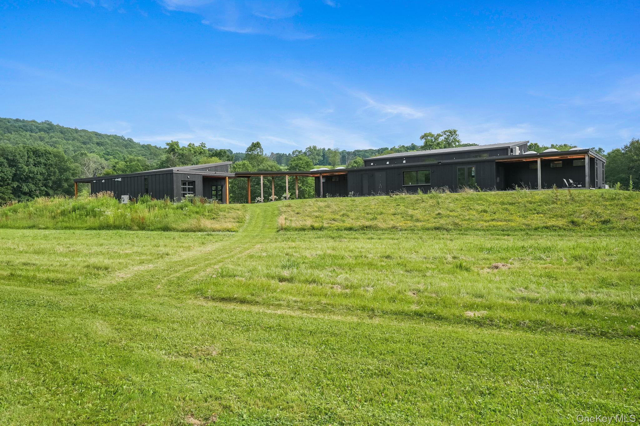 Pine Plains, New York, 12567, United States, 4 Bedrooms Bedrooms, ,4 BathroomsBathrooms,Residential,For Sale,1987277