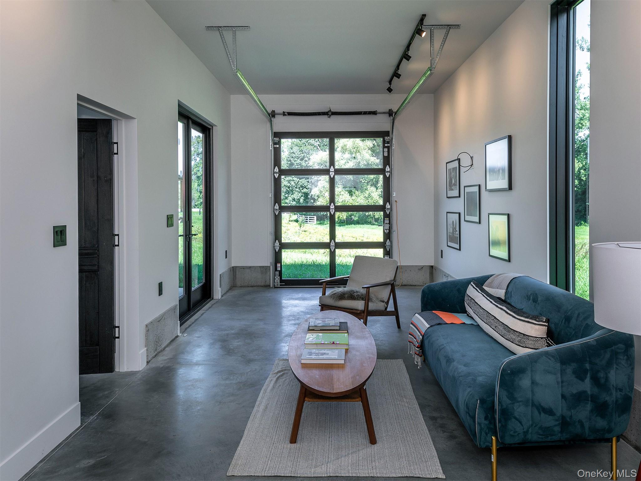 Pine Plains, New York, 12567, United States, 4 Bedrooms Bedrooms, ,4 BathroomsBathrooms,Residential,For Sale,1987277