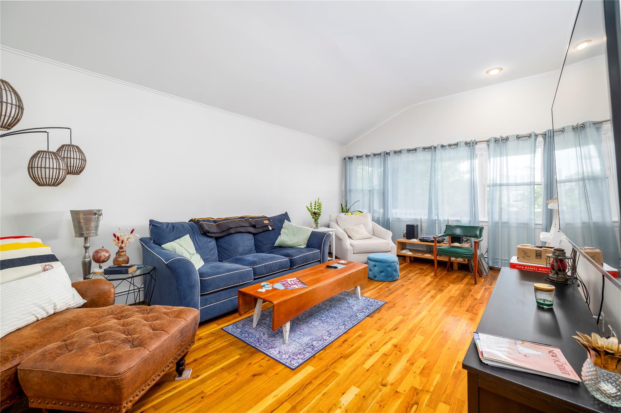 270 W Hudson Street Upper Long - 0266d745 Ca3f 499c A769 380756e6f0d1 