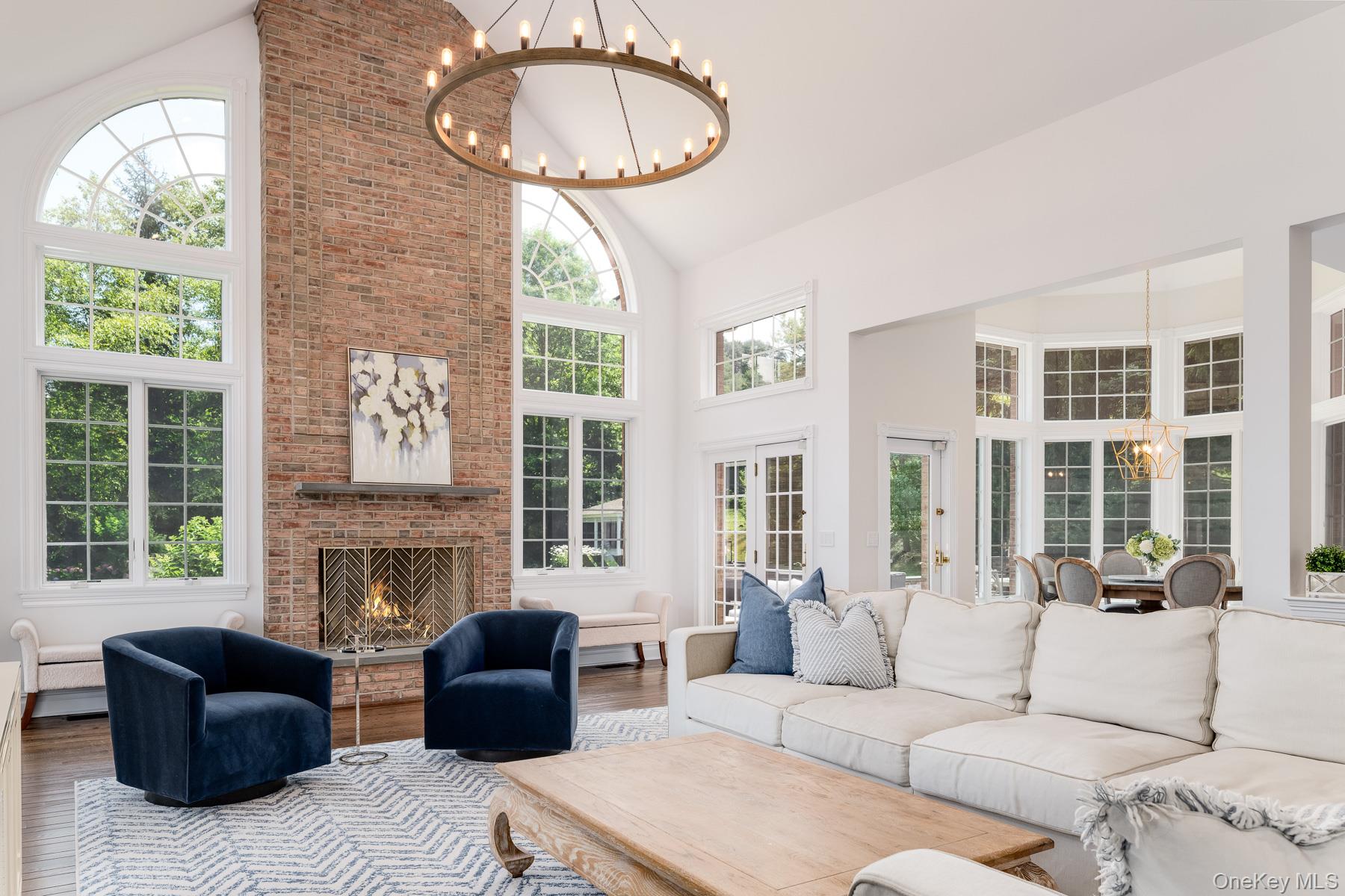 Armonk, New York, 10504, United States, 5 Bedrooms Bedrooms, ,5.5 BathroomsBathrooms,Residential,For Sale,1907943