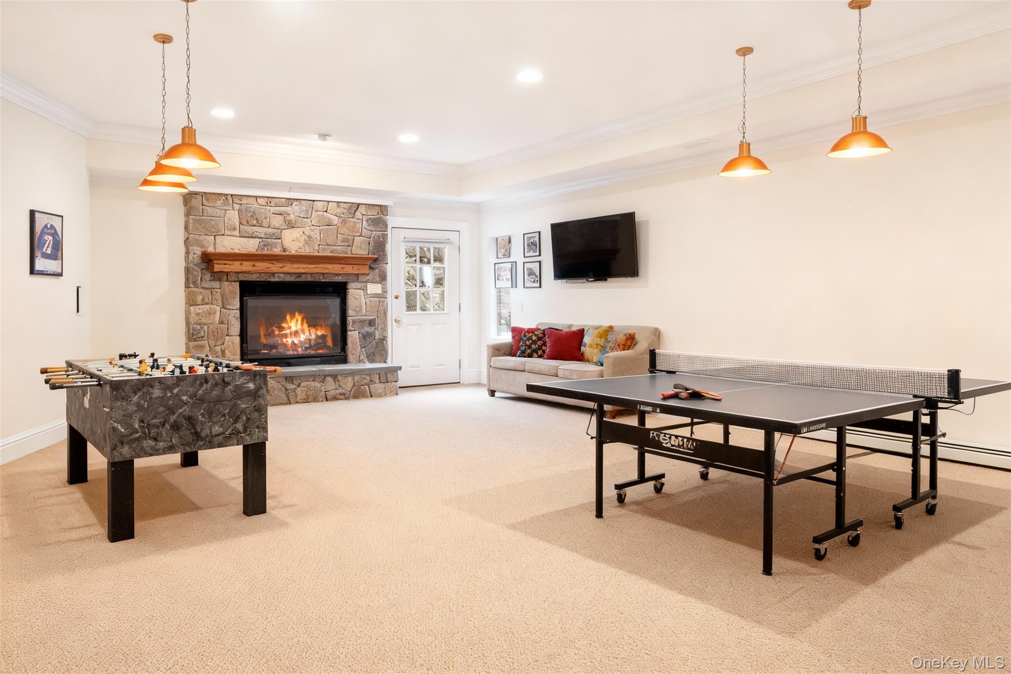 Pound Ridge, New York, 10576, United States, 6 Bedrooms Bedrooms, ,7.5 BathroomsBathrooms,Residential,For Sale,1993978