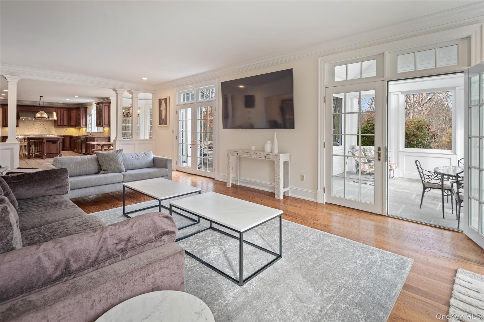 Pound Ridge, New York, 10576, United States, 6 Bedrooms Bedrooms, ,7.5 BathroomsBathrooms,Residential,For Sale,1993978