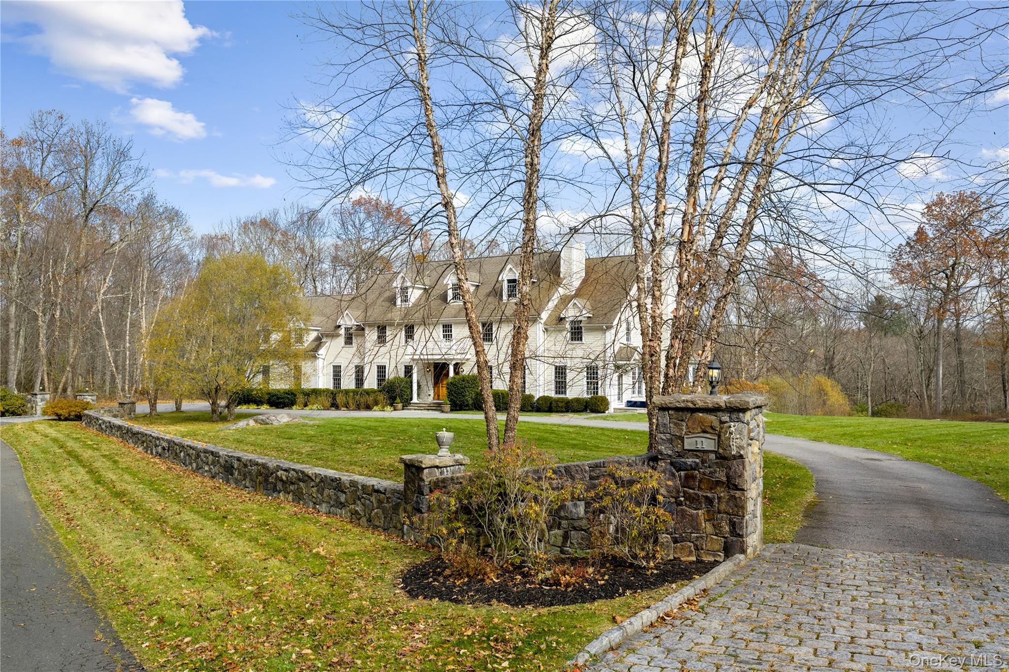 Pound Ridge, New York, 10576, United States, 6 Bedrooms Bedrooms, ,7.5 BathroomsBathrooms,Residential,For Sale,1993978